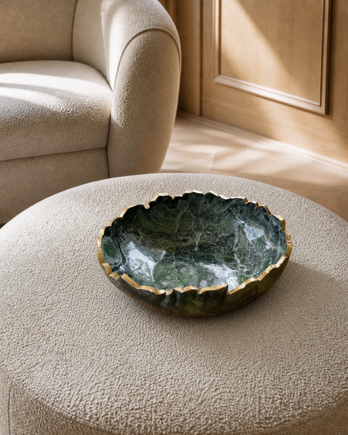 Small Green bowl, 8x2" geode design epoxy resin