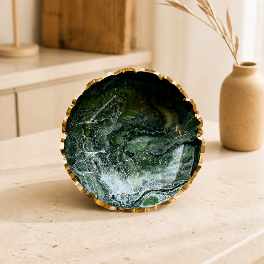 Small Green bowl, 8x2" geode design epoxy resin
