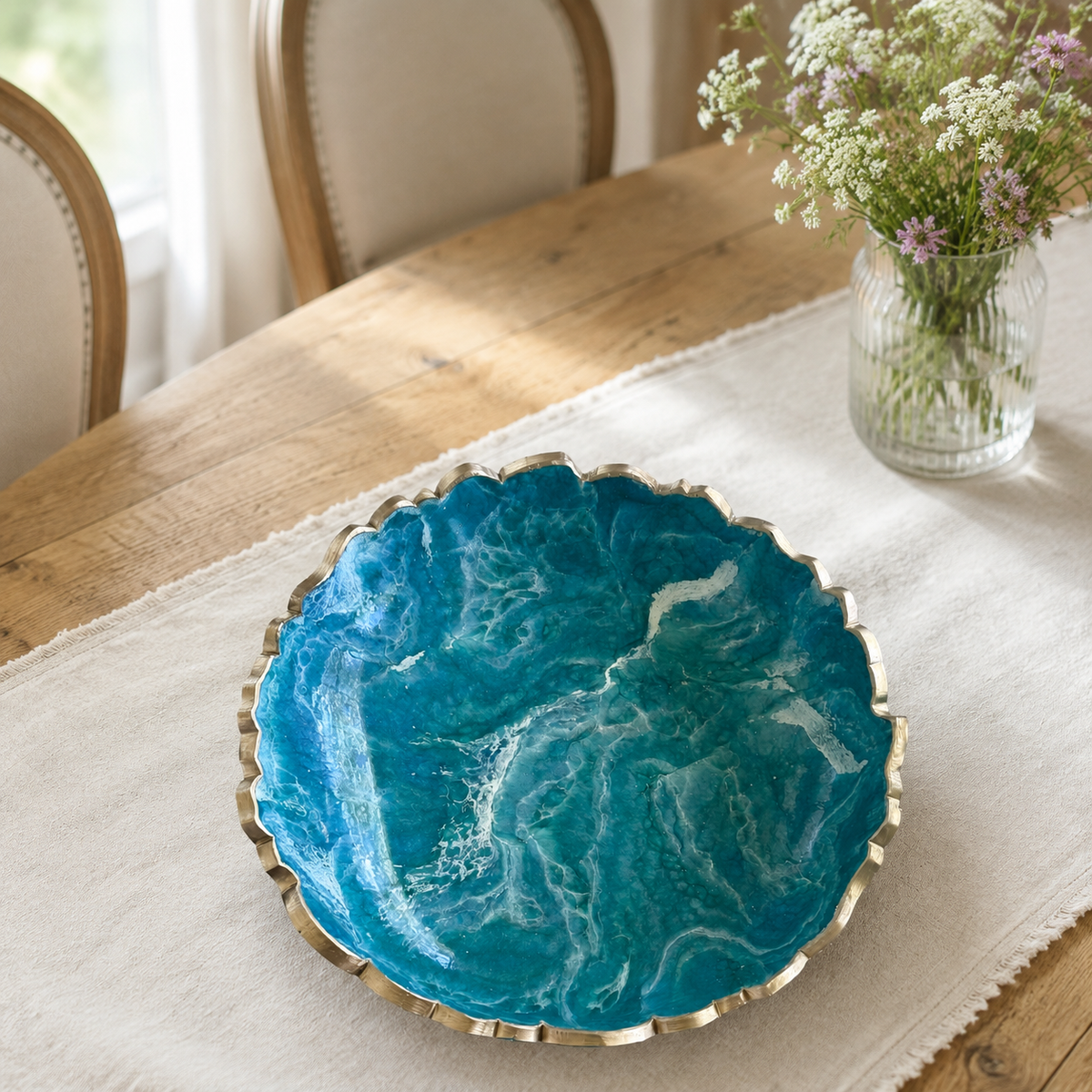 Small Ocean Colors bowl, 8x2" geode design epoxy resin
