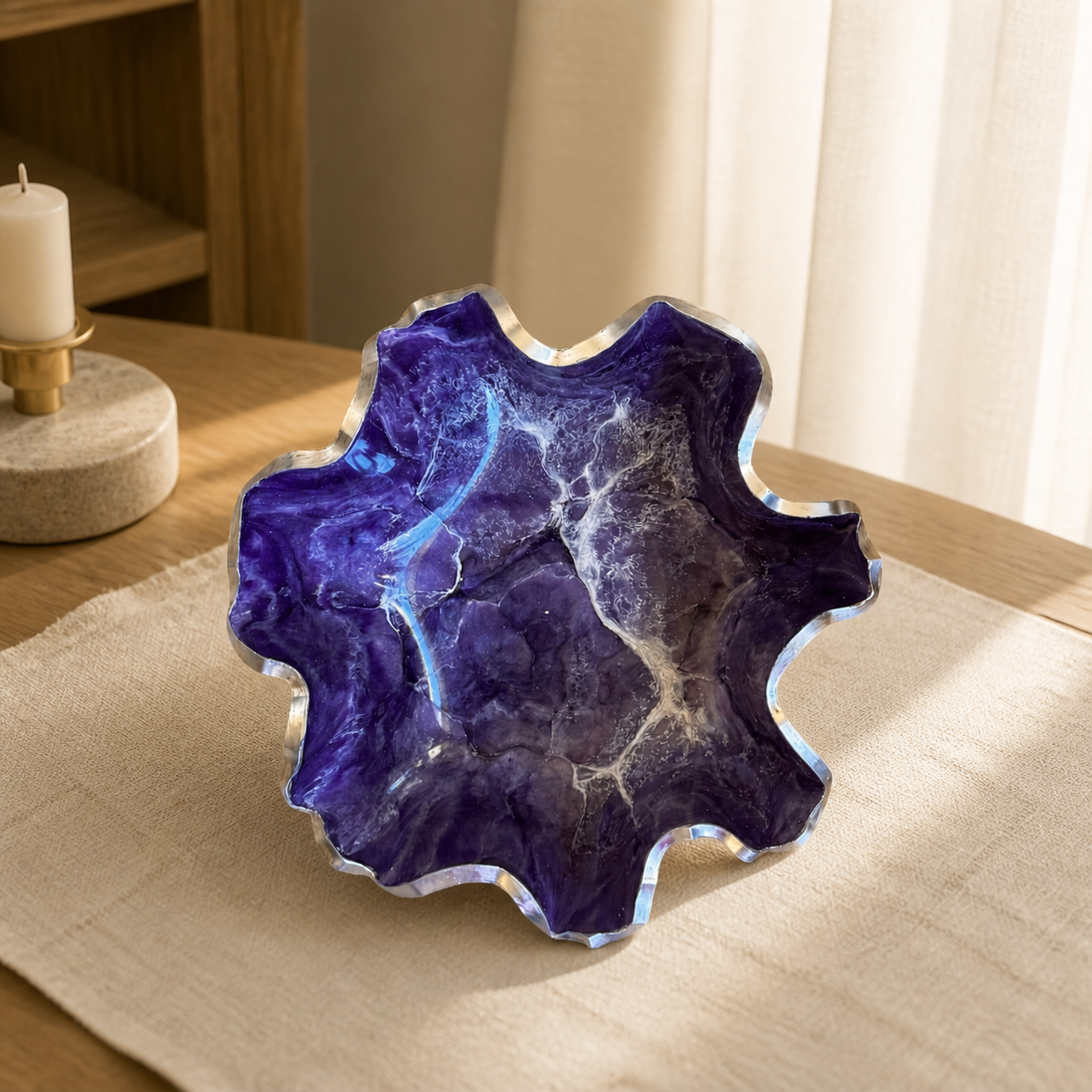 Medium Purple bowl, 11x3" geode design epoxy resin