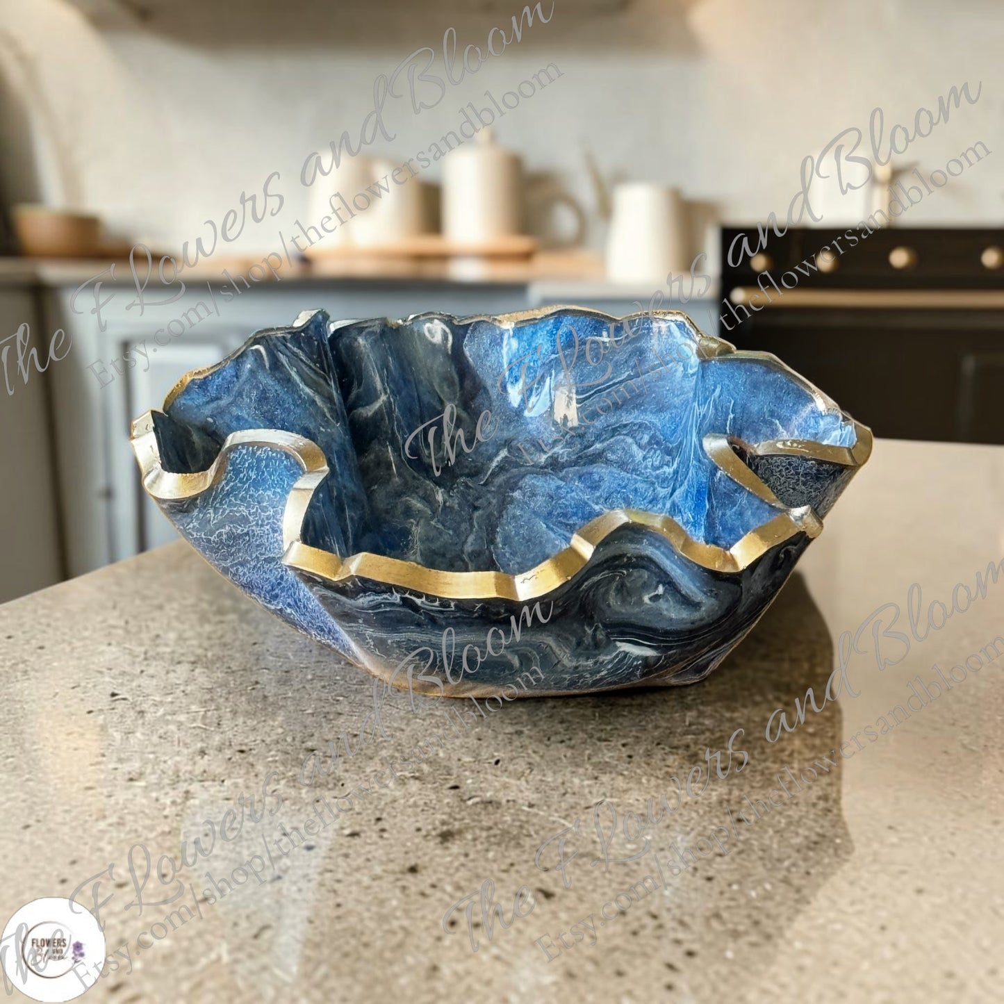 Medium Blue bowl, 11x3" geode design epoxy resin