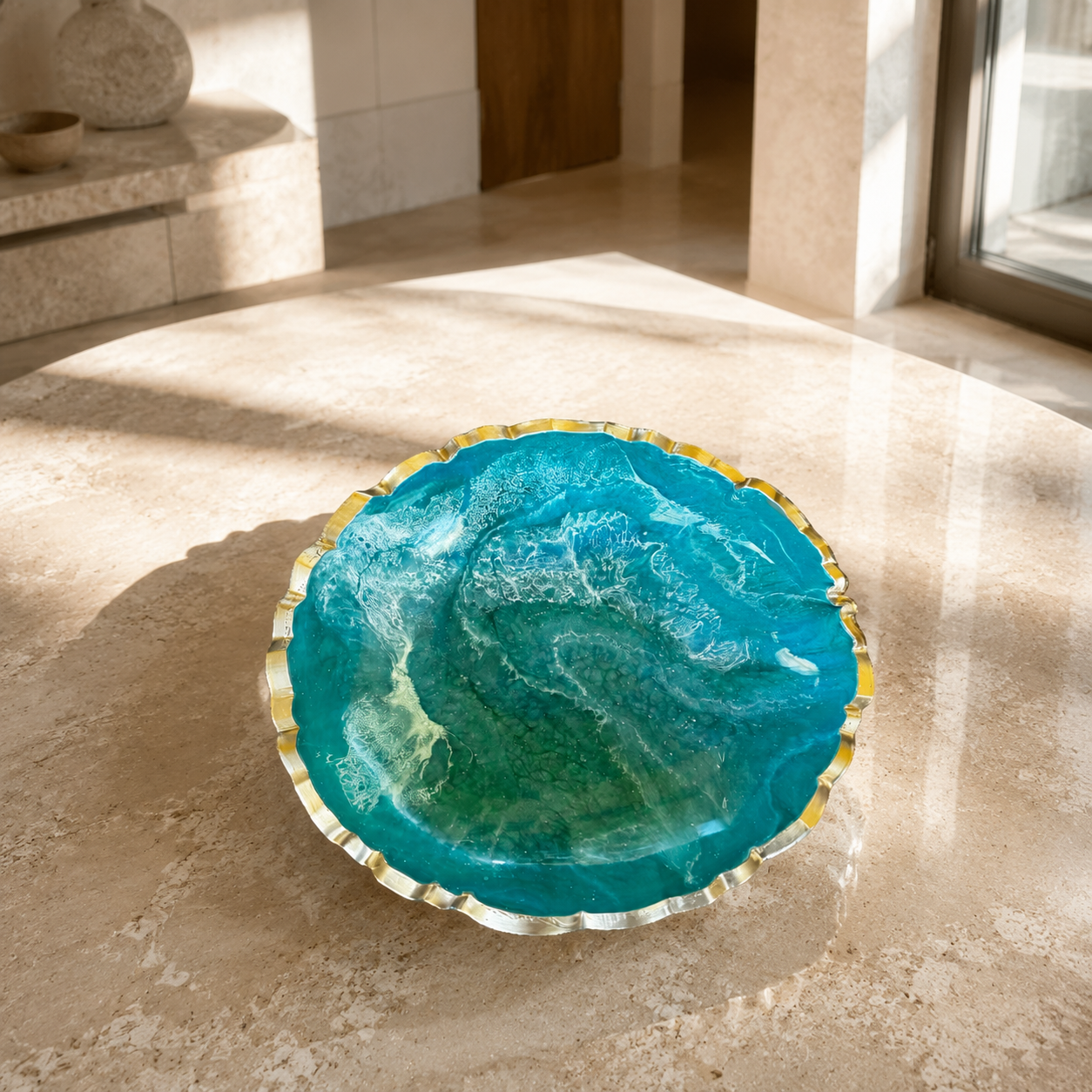 Small Ocean colors bowl, 8x2" geode design epoxy resin