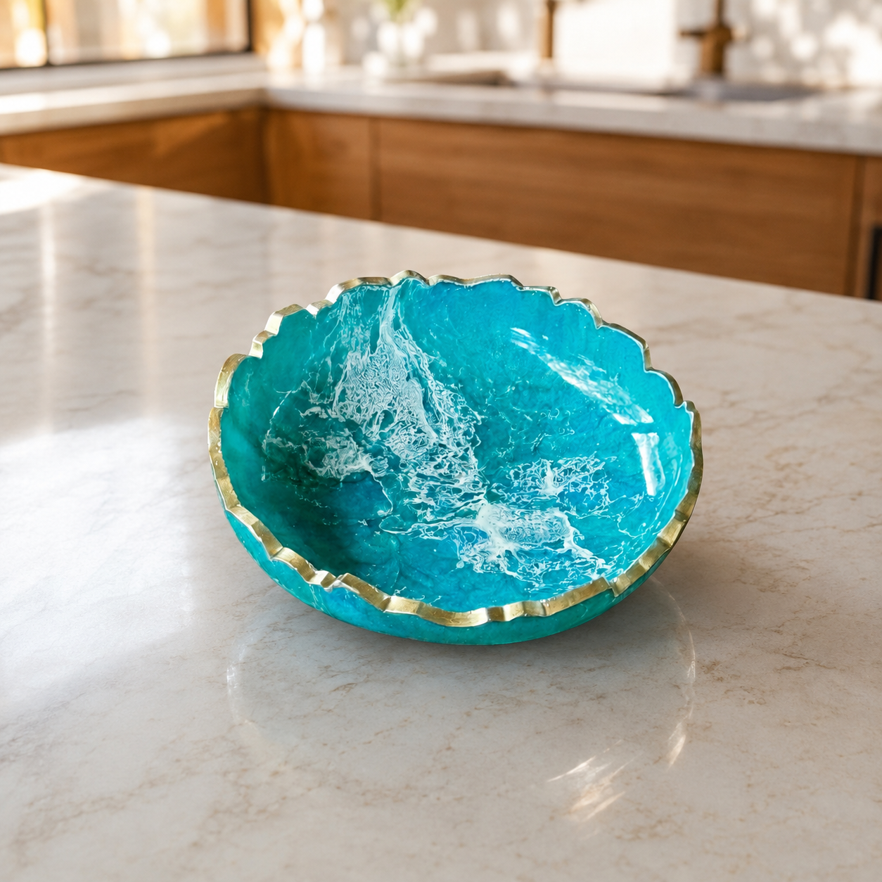 Small Ocean colors bowl, 8x2" geode design epoxy resin